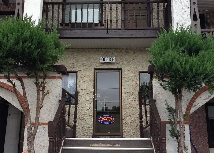 Cedar Springs Motel